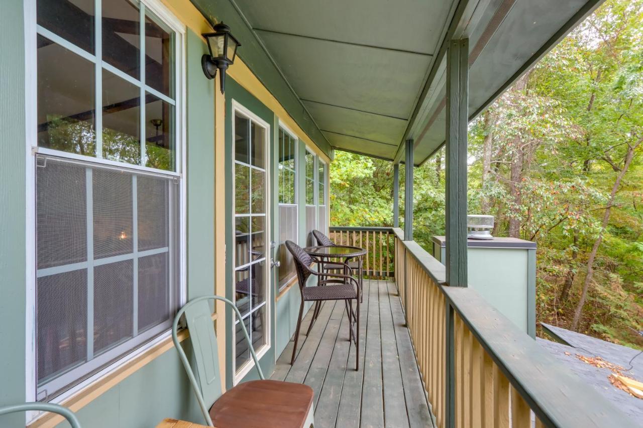 Mountaintop Ellijay Cabin With Private Hot Tub المظهر الخارجي الصورة