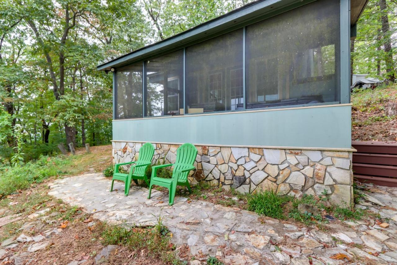Mountaintop Ellijay Cabin With Private Hot Tub المظهر الخارجي الصورة