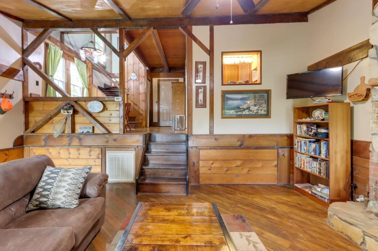 Mountaintop Ellijay Cabin With Private Hot Tub المظهر الخارجي الصورة